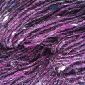 Garnnøgle fra Isager Tweed Purple