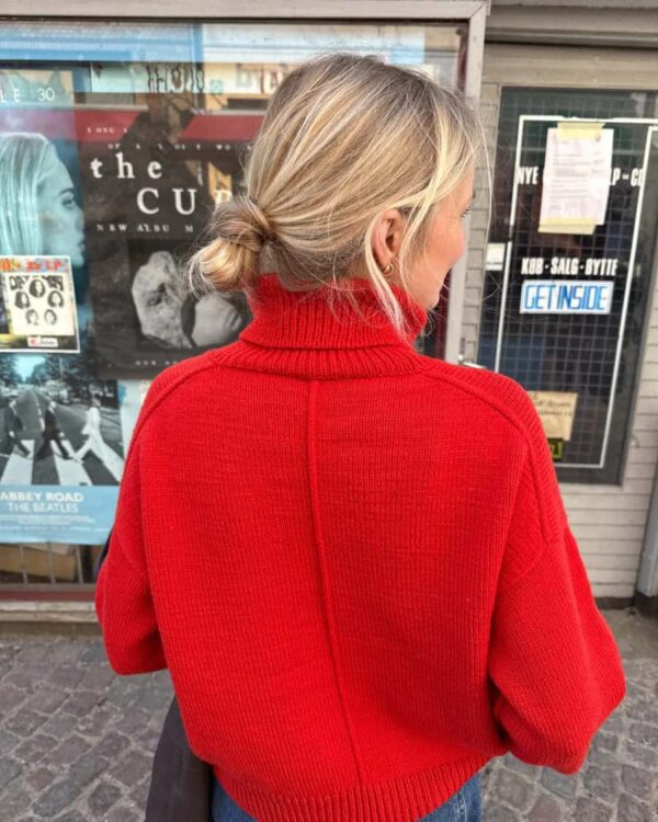 Scarlet Sweater - Image 2